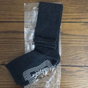 bootybarre gripper socks